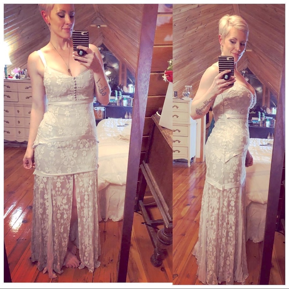 NWT Elizabeth & James Silver Lace Dress sz 8